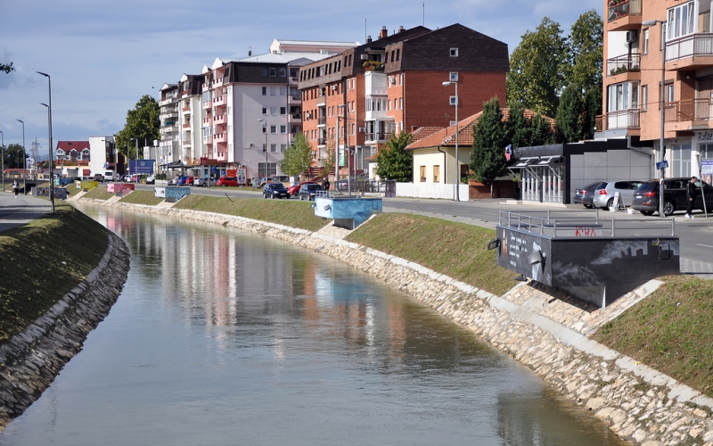 Izdavanje  stana   BIJELJINA