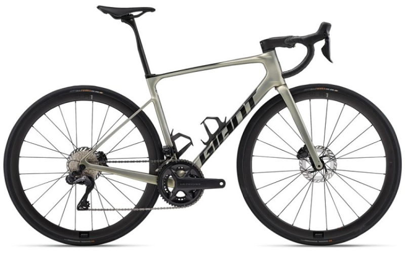 2024 Giant Defy Advanced SL 1 Road Bike (PIENARBIKESHOP)