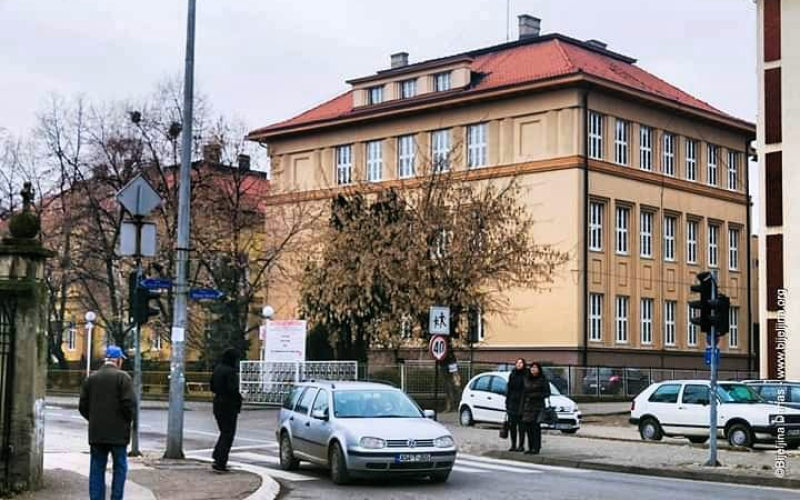 Nastavnik engleskog jezika - OŠ „Sveti Sava“ Bijeljina