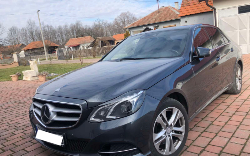 Mercedes E300 W212