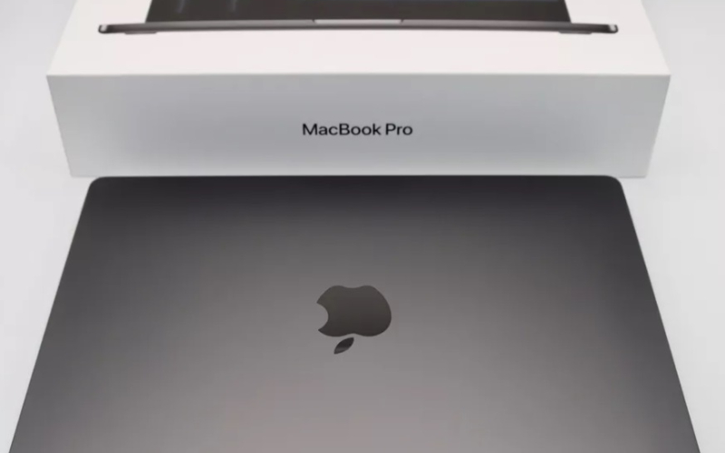 Apple macbook Pro 14-inch m4, macbook Pro 14-inch m4 pro & m4 max, macbook pro 1