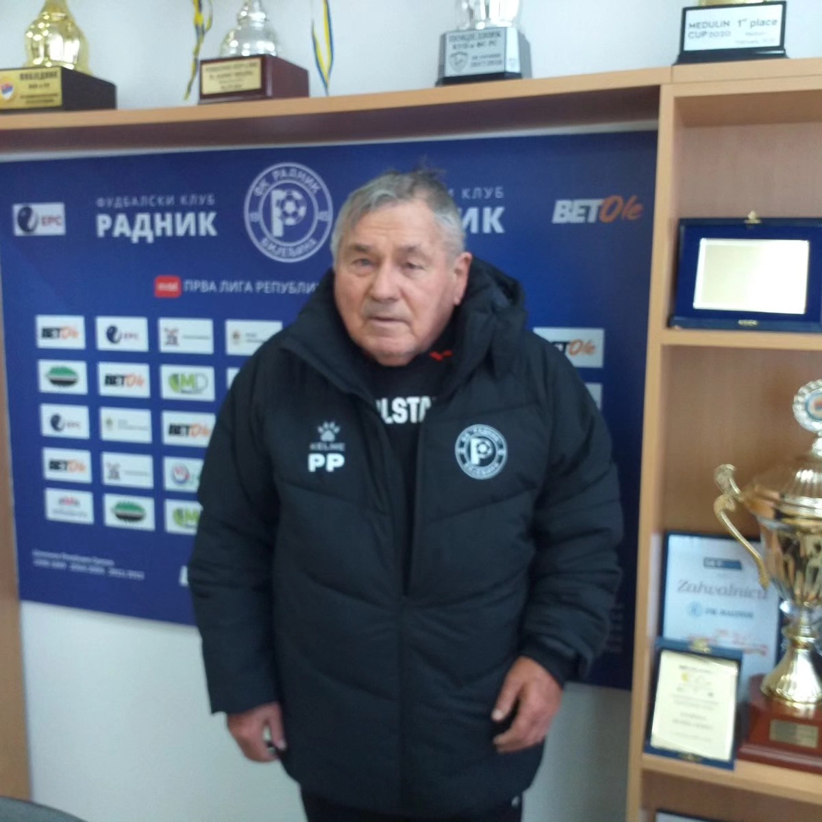 FK Radnik obradovao prof. Rastka Radovanovića za njegov 86. rođendan