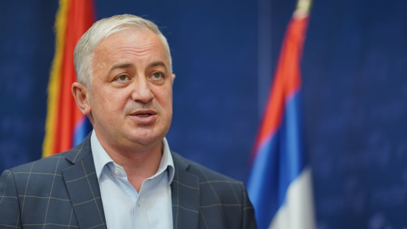 Borenović: Sankcije i blokade računa ozbiljne stvari, mora se naći izlaz iz situacije