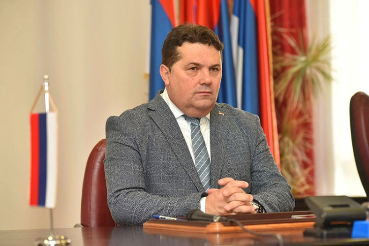Stevandić pozvao predsjednike parlamentarnih stranaka na sastanak